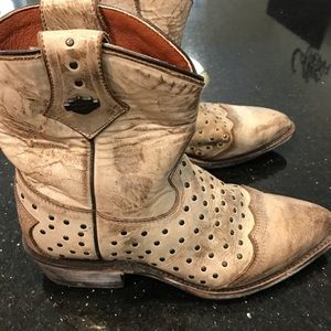 Ladies Size 8 1/2 medium Harley Davidson Cowboy boots